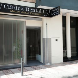 Clinica dental Miriam Arbas